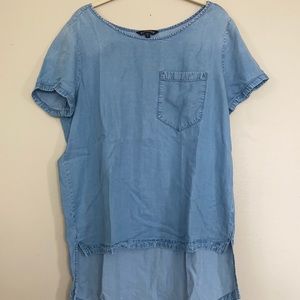 Express - High low chambray Tee with front pocket